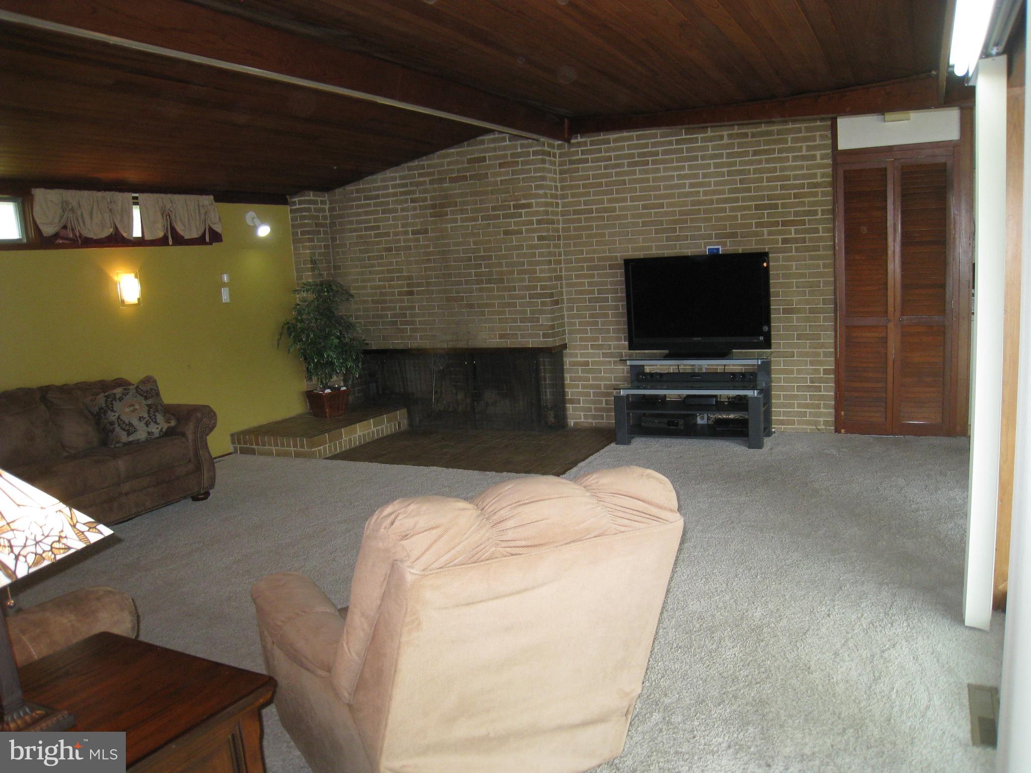 2 Homestead Road Stratford, NJ 08084 - Photo 16 of 29