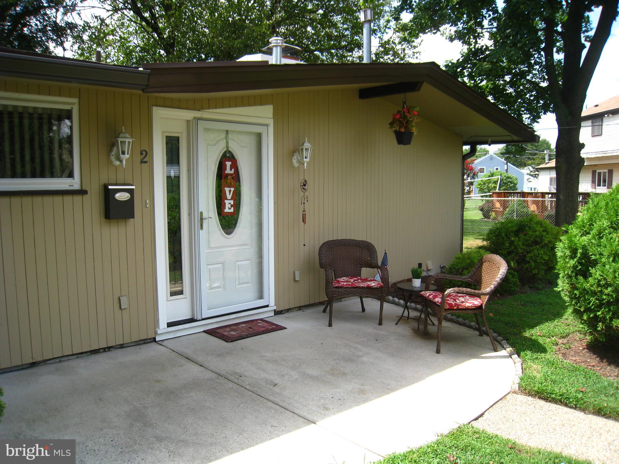 2 Homestead Road Stratford, NJ 08084 - Photo 3 of 29