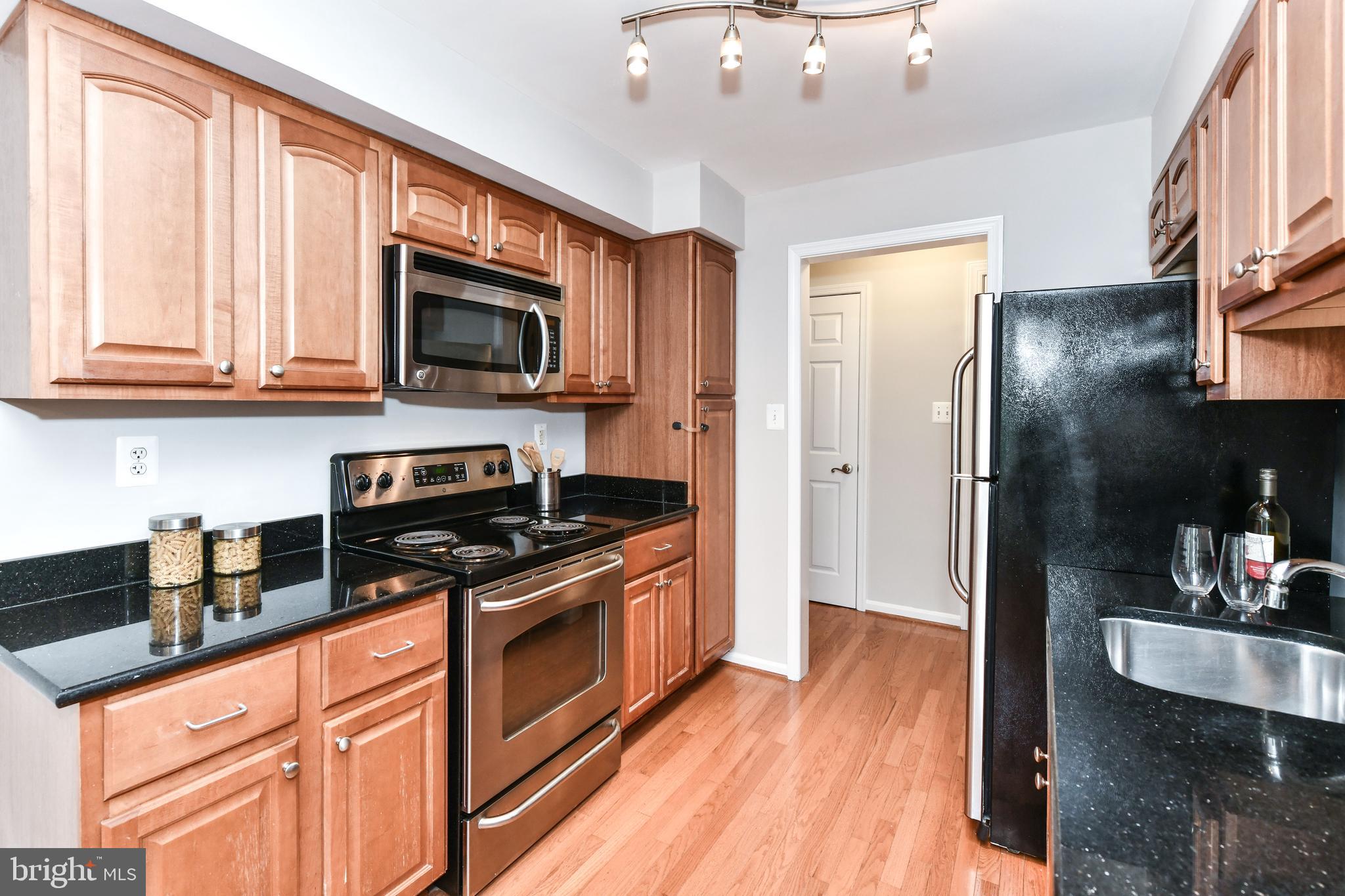 3336 Spring Lane, Unit A44 Falls Church, VA 22041 - Photo 12 of 41
