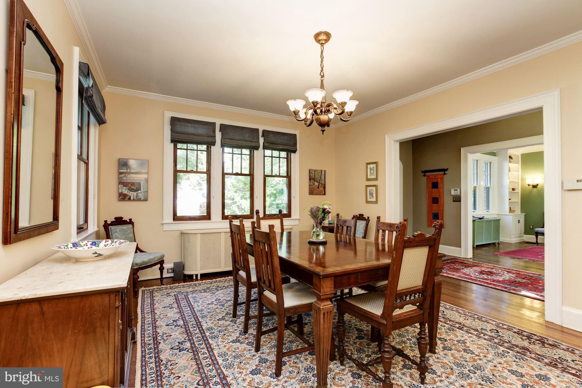 2840 Chesapeake Street Northwest Washington, DC 20008 - Photo 11 of 39 Dining room