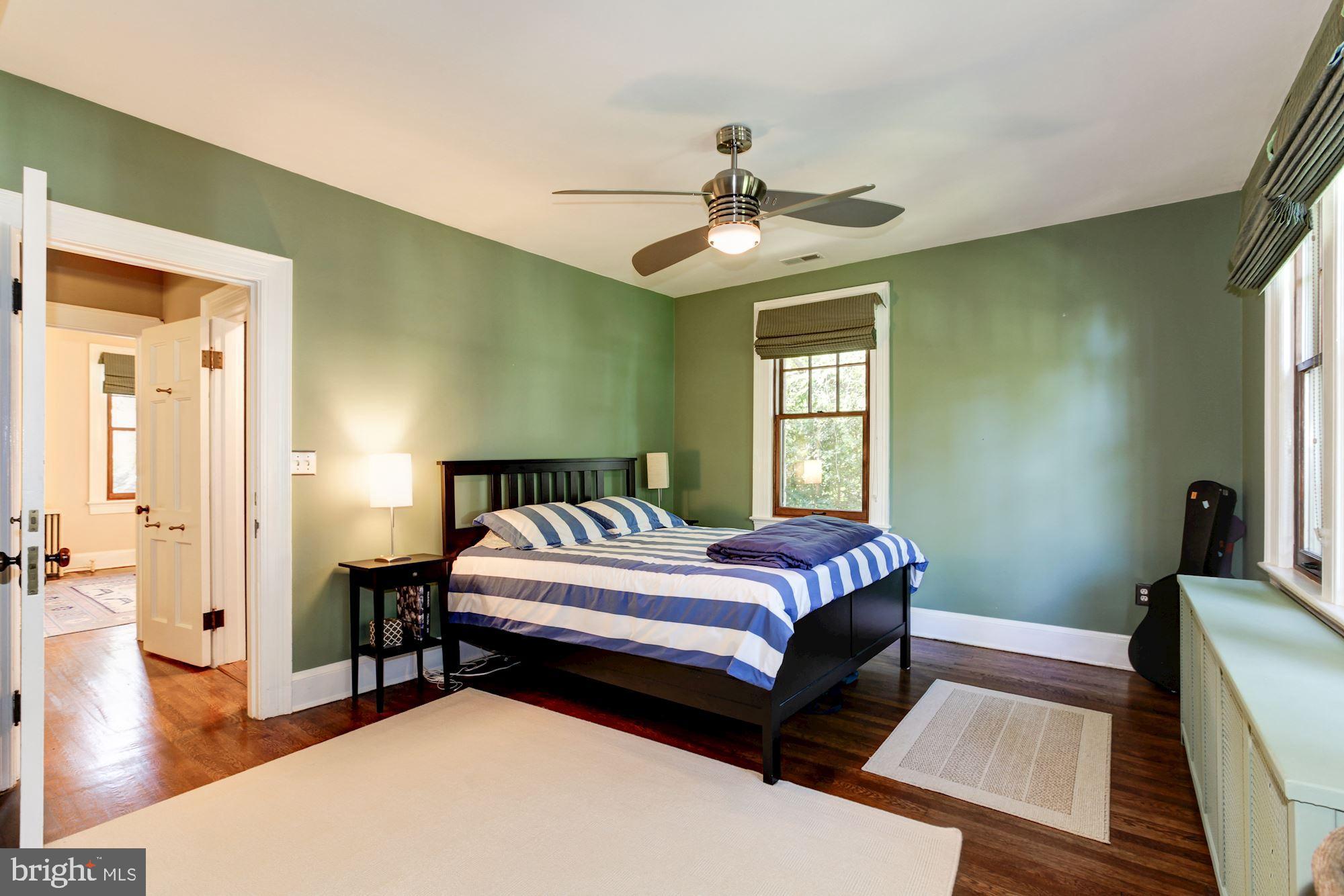 2840 Chesapeake Street Northwest Washington, DC 20008 - Photo 23 of 39 Second bedroom
