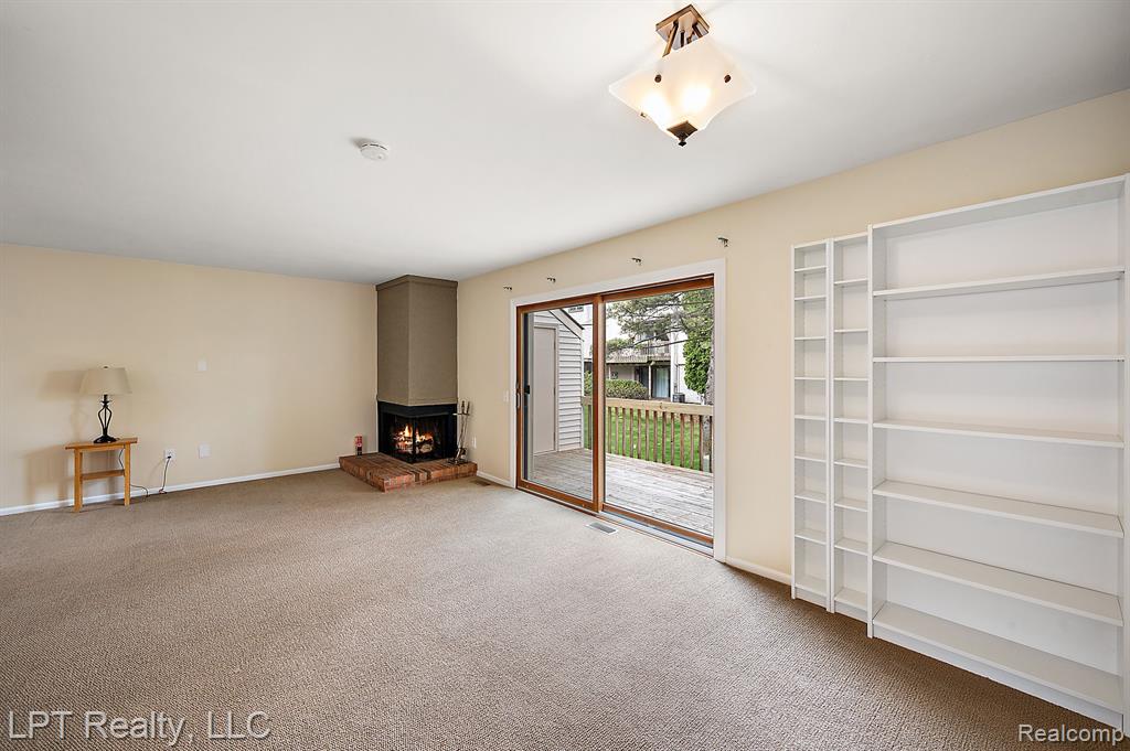 418 Willow Grove Lane Rochester Hills, MI 48307 - Photo 7 of 42