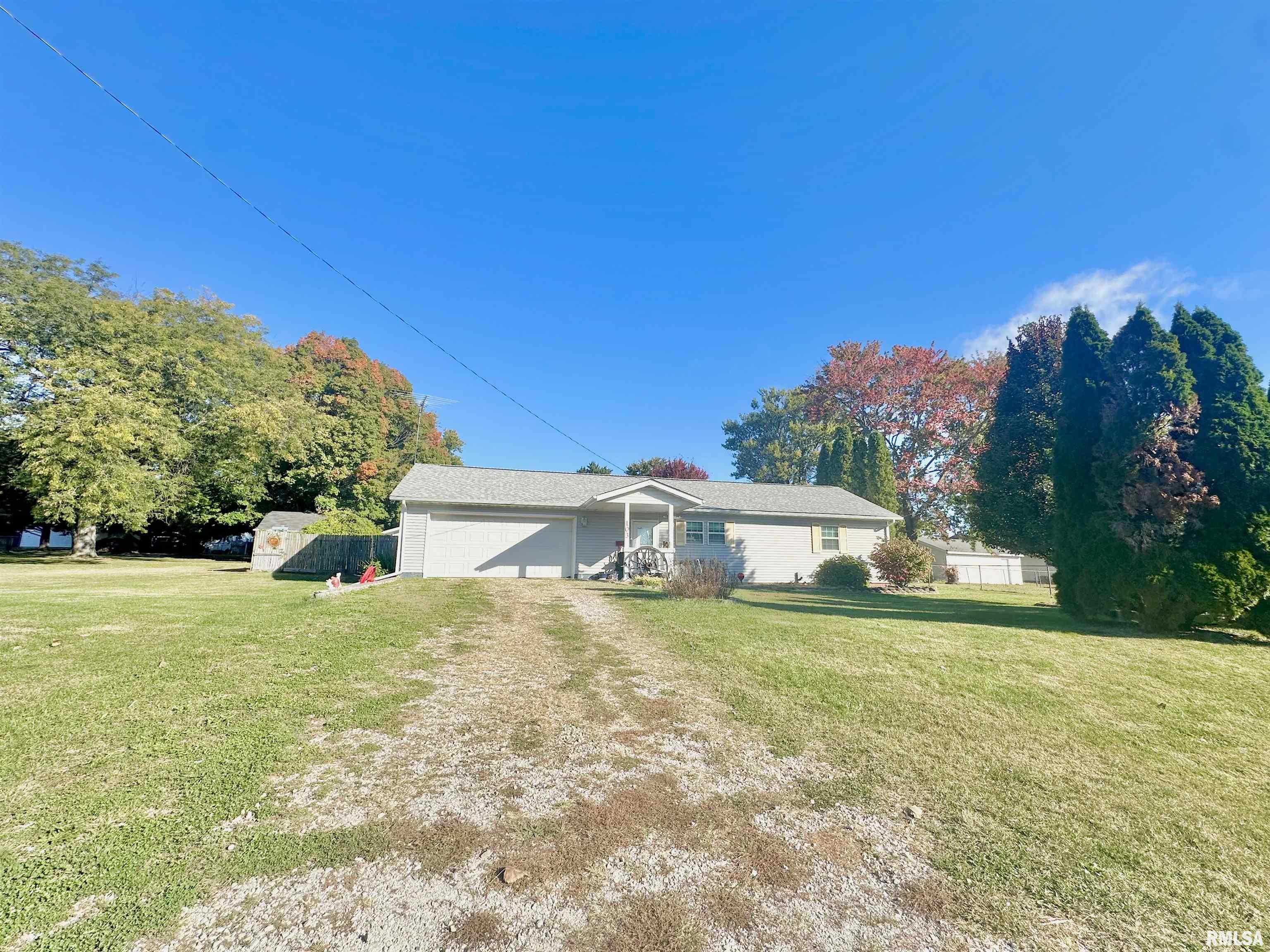 103 West Sanitary Road Abingdon, IL 61410 - Photo 3 of 18 Gallery Image 3