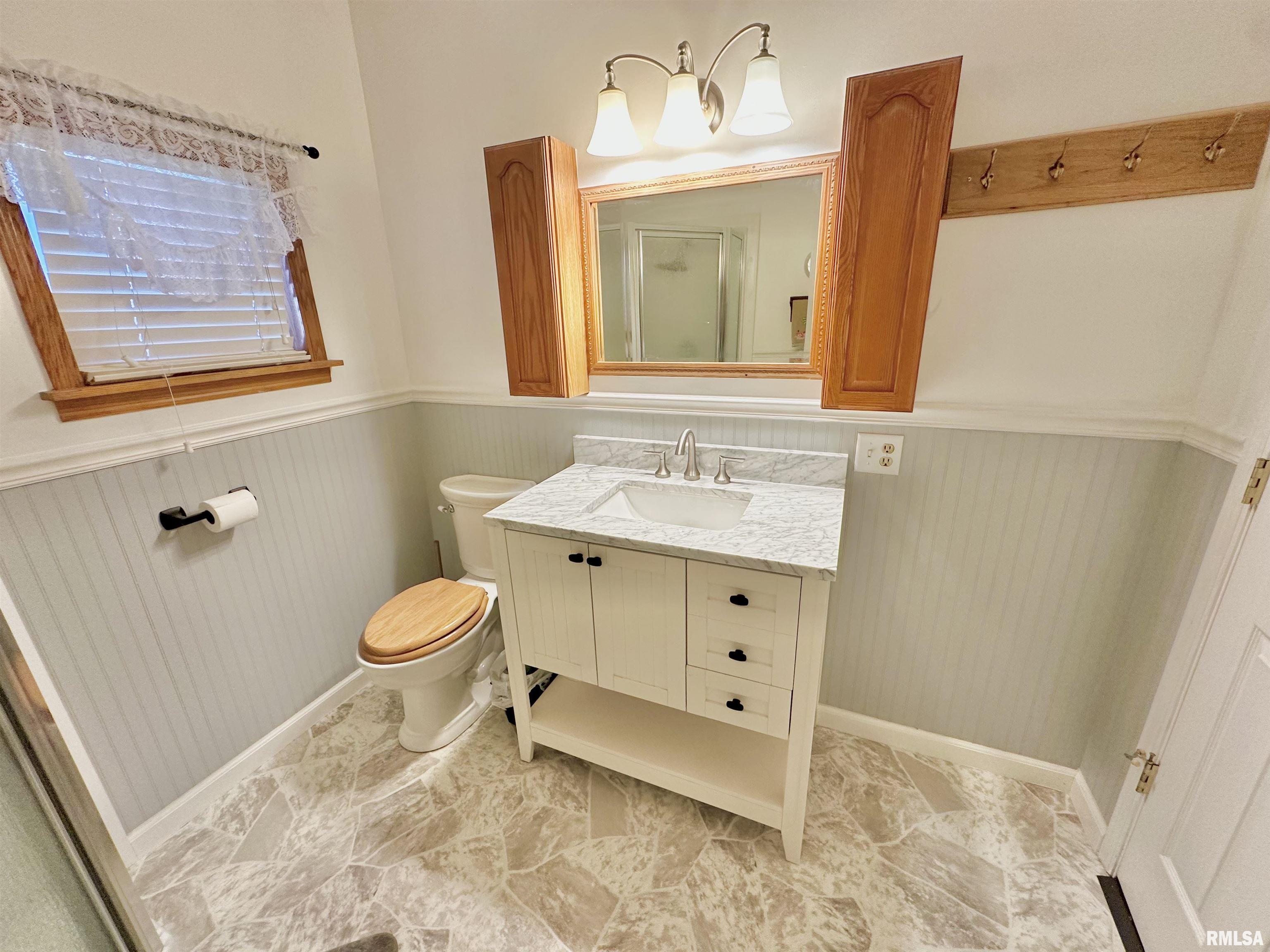 103 West Sanitary Road Abingdon, IL 61410 - Photo 9 of 18 Gallery Image 9