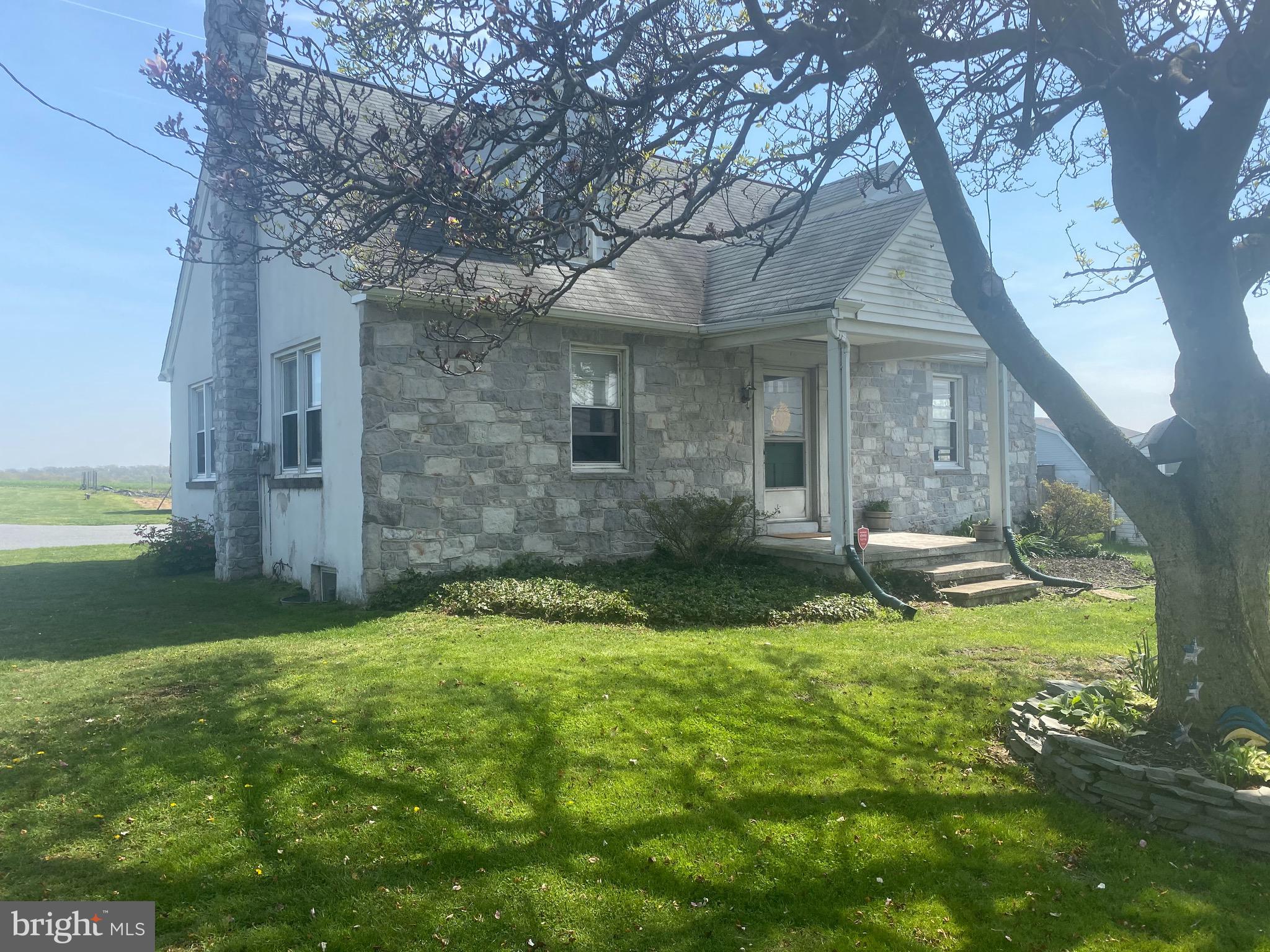 2952 Compass Road Honey Brook, PA 19344 - Photo 2 of 37 Gallery Image 2