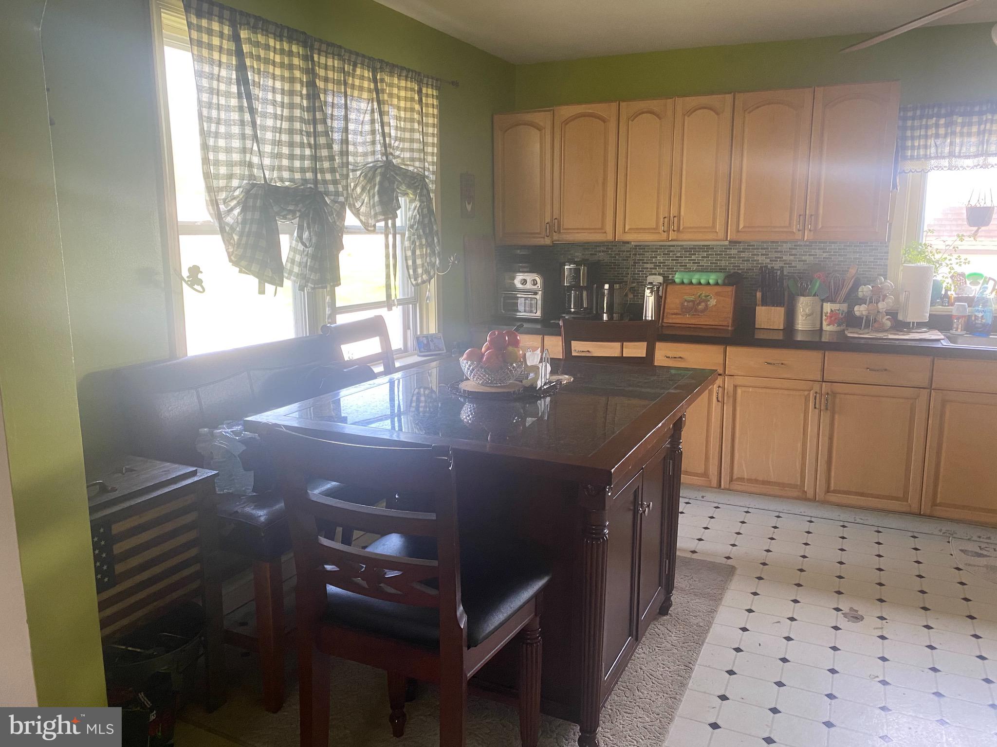 2952 Compass Road Honey Brook, PA 19344 - Photo 12 of 37 Eat in Kitchen