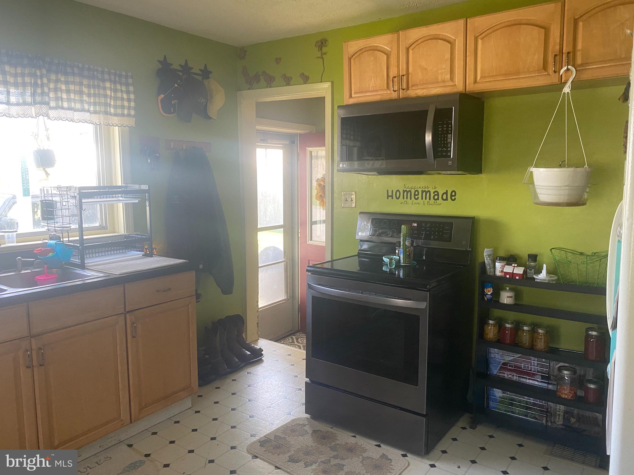 2952 Compass Road Honey Brook, PA 19344 - Photo 15 of 37 Gallery Image 15