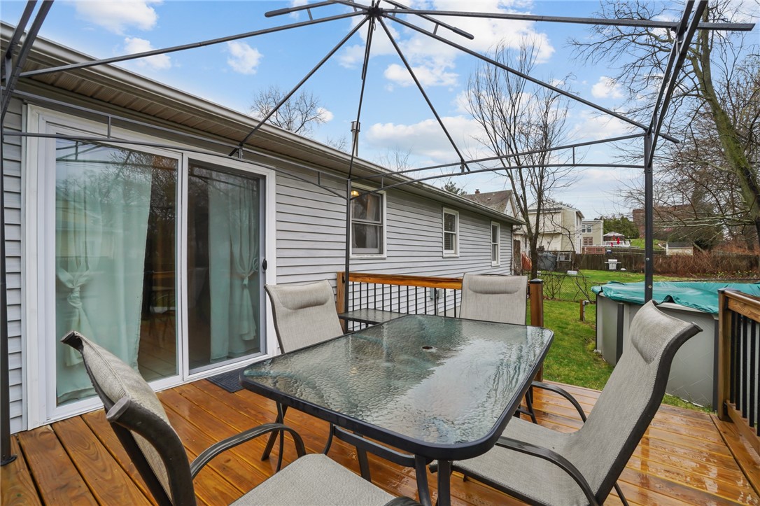 41 Aborn Avenue Warwick, RI 02888 - Photo 23 of 27 Deck