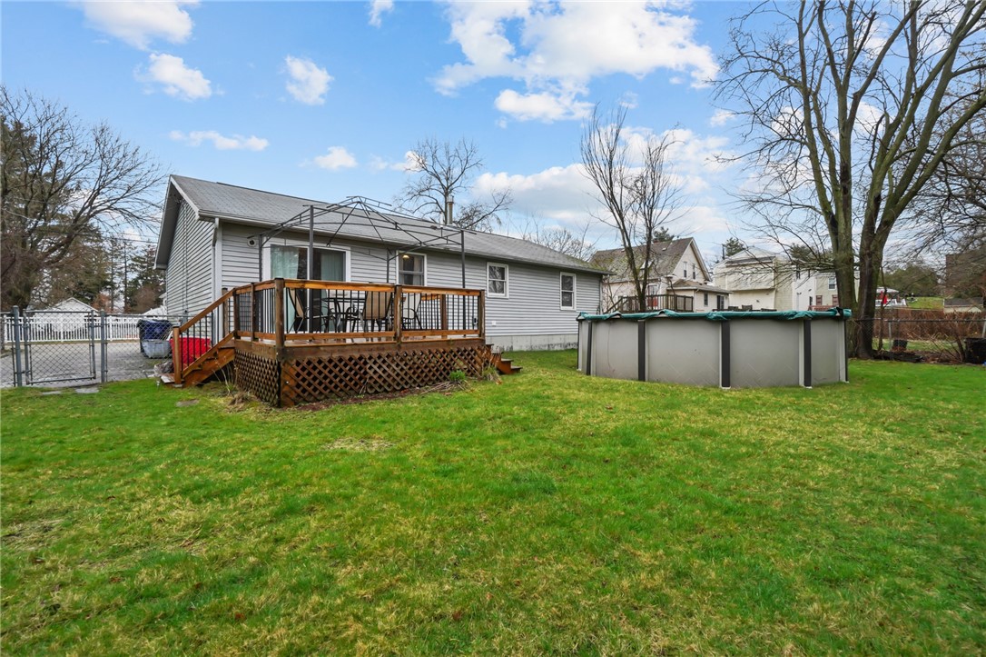 41 Aborn Avenue Warwick, RI 02888 - Photo 24 of 27 Exterior Back/Yard