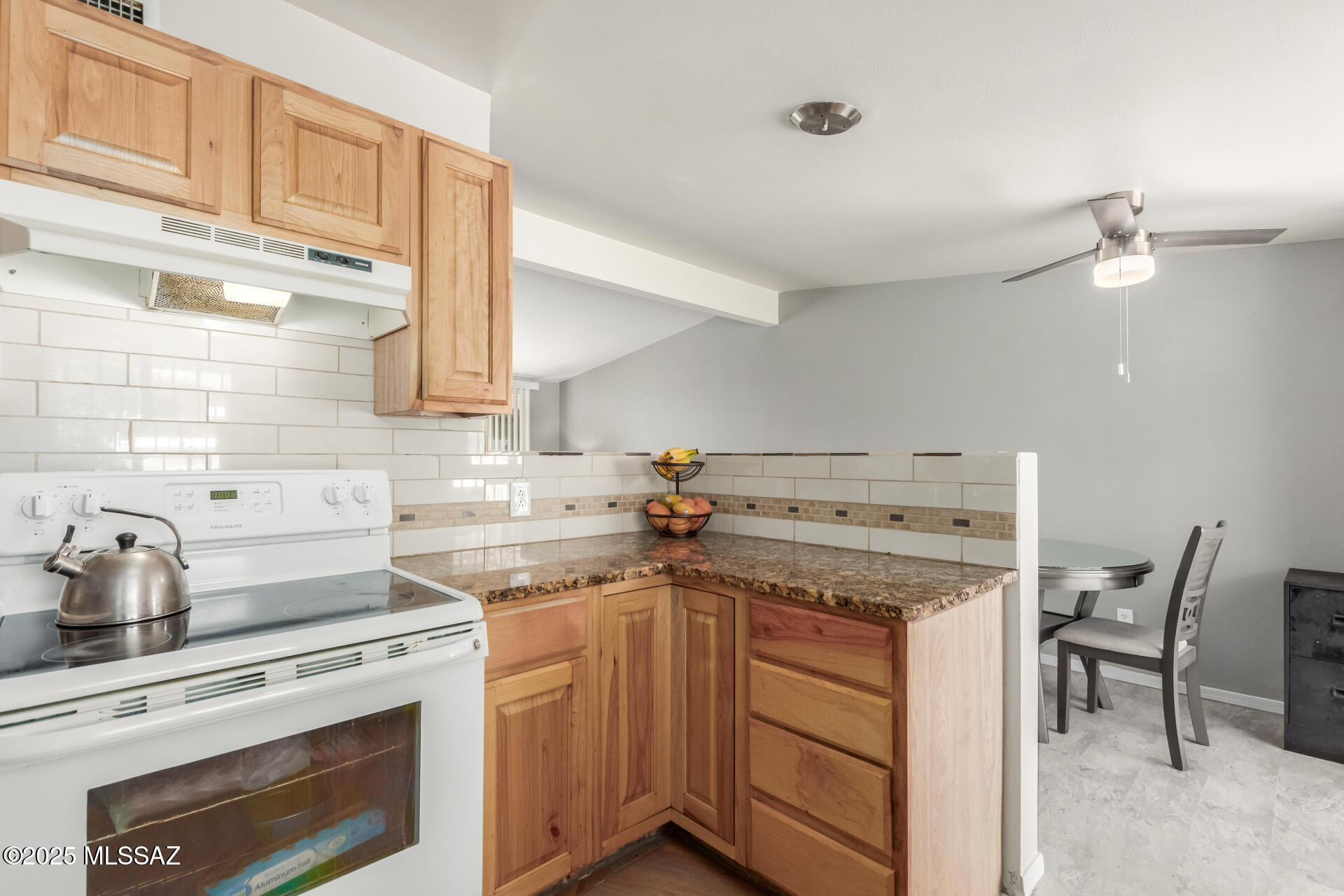1908 West Root Lane Tucson, AZ 85705 - Photo 10 of 29 Gallery Image 10