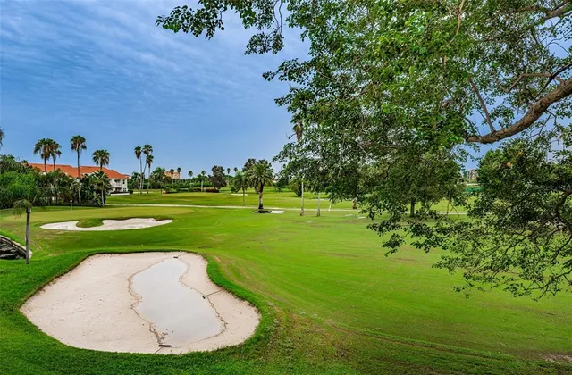 $1,995 | 6077 Bahia Del Mar Boulevard South, Unit 224, St. Petersburg, FL 33715