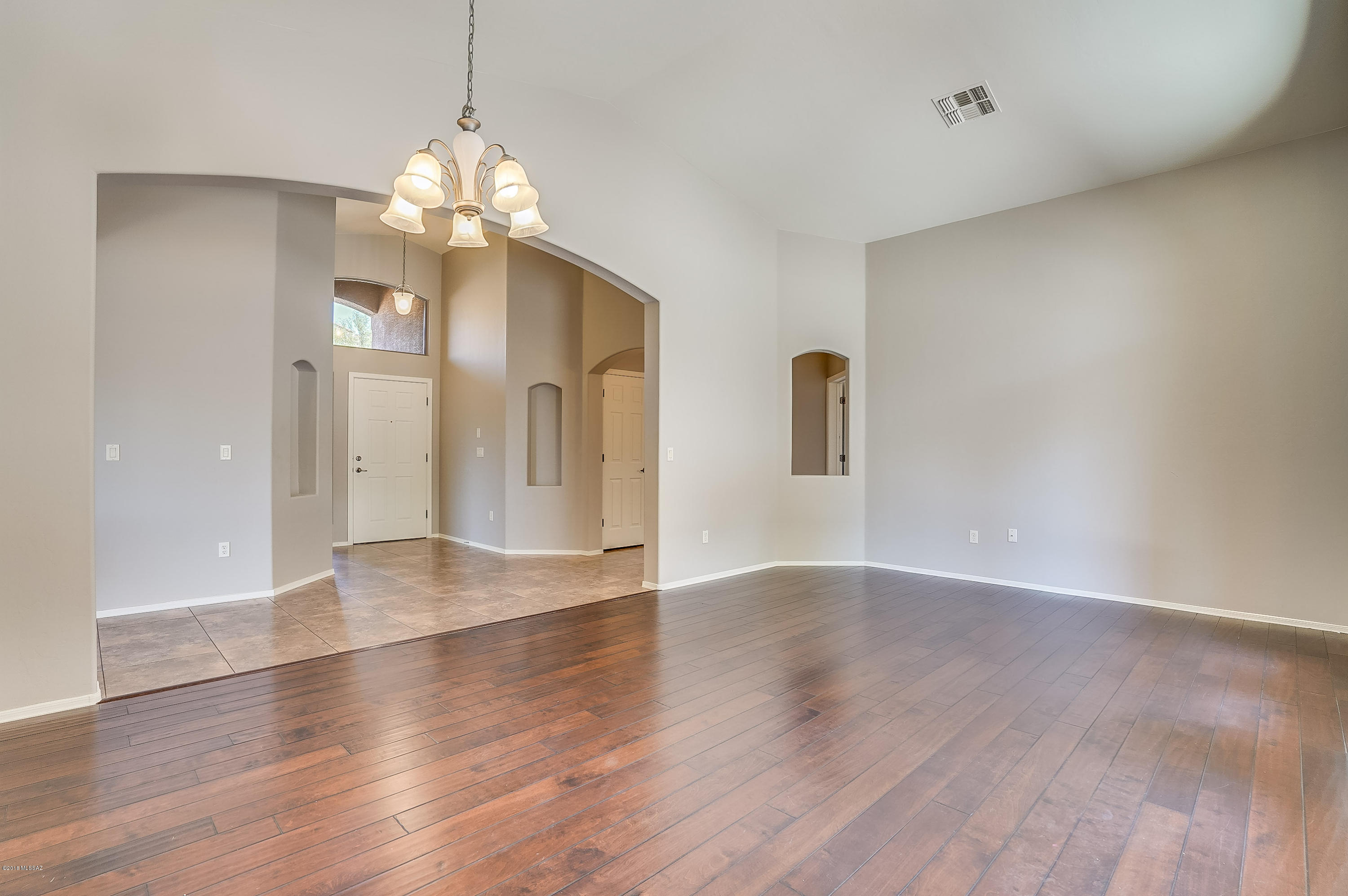 39088 South Running Roses Lane Tucson, AZ 85739 - Photo 8 of 40 Gallery Image 8
