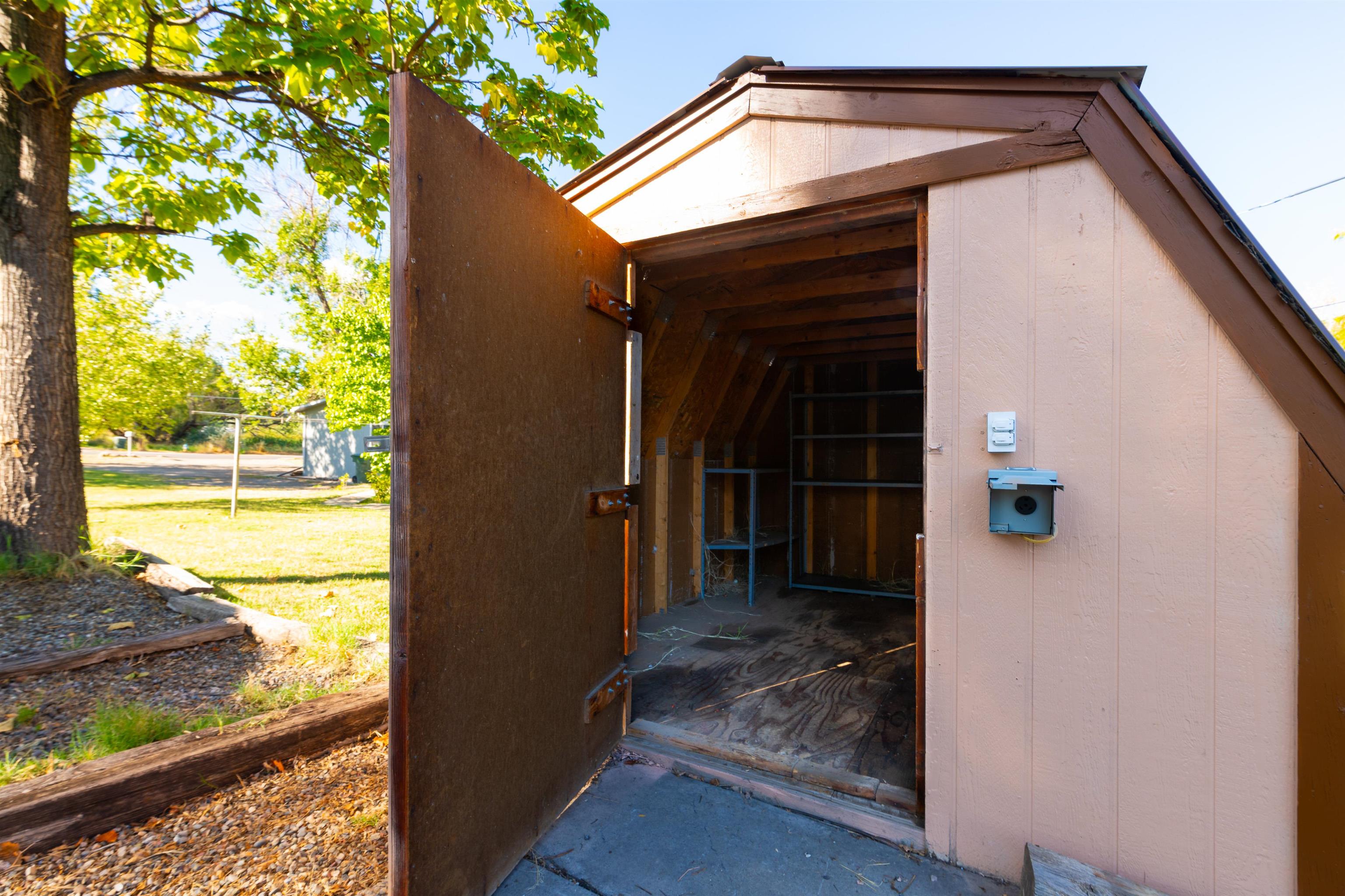 2738 Patterson Road Grand Junction, CO 81506 - Photo 15 of 34