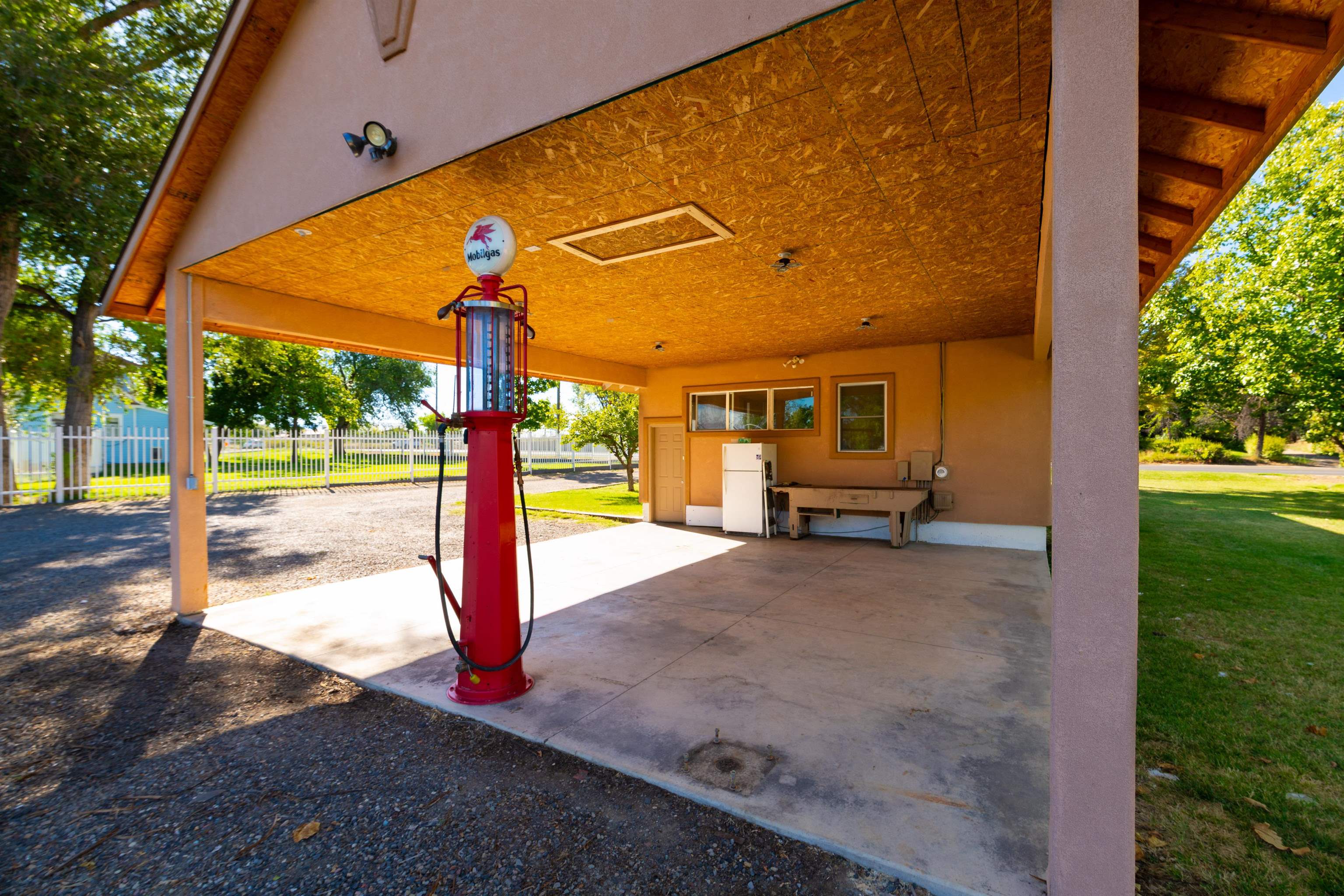 2738 Patterson Road Grand Junction, CO 81506 - Photo 18 of 34