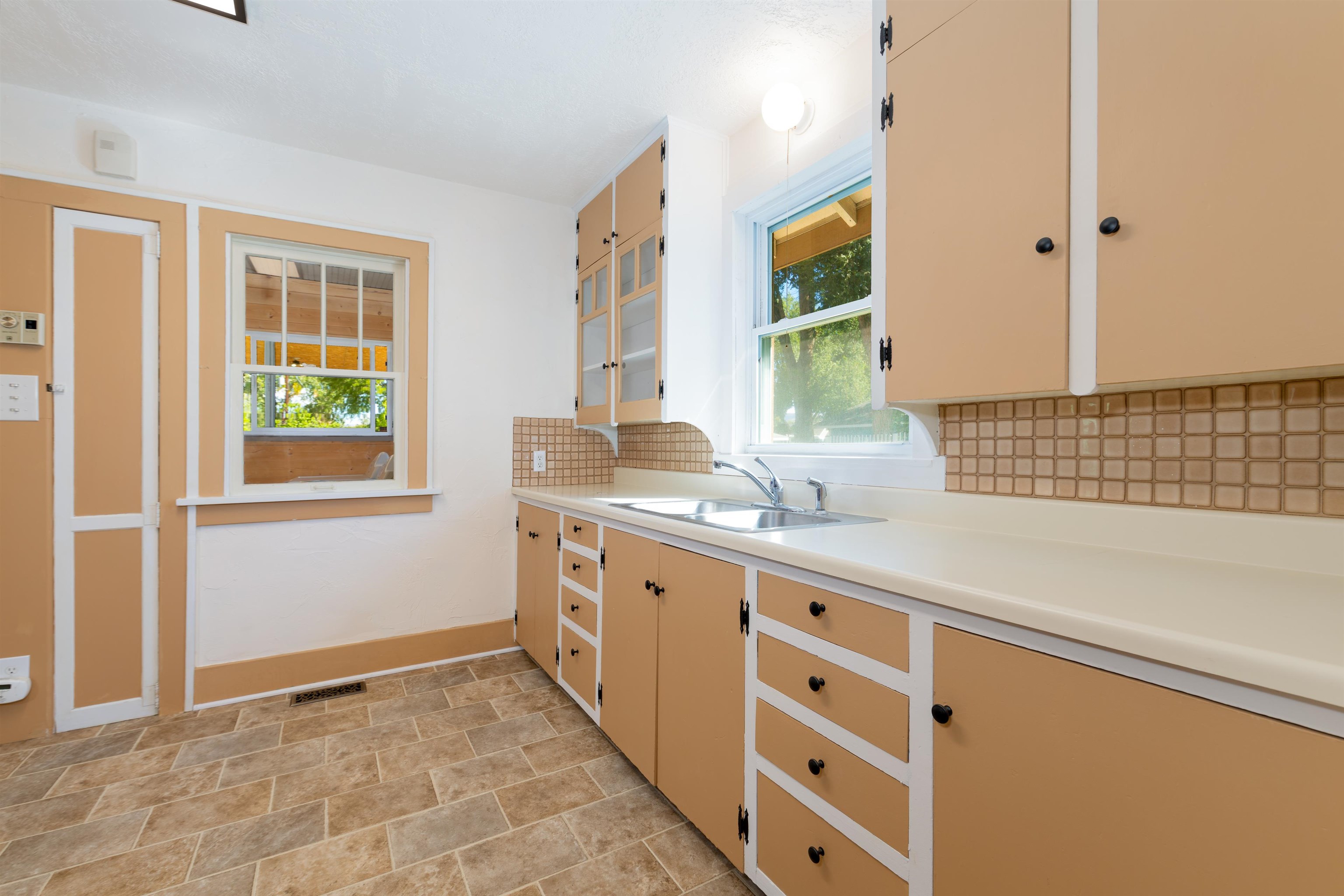 2738 Patterson Road Grand Junction, CO 81506 - Photo 26 of 34