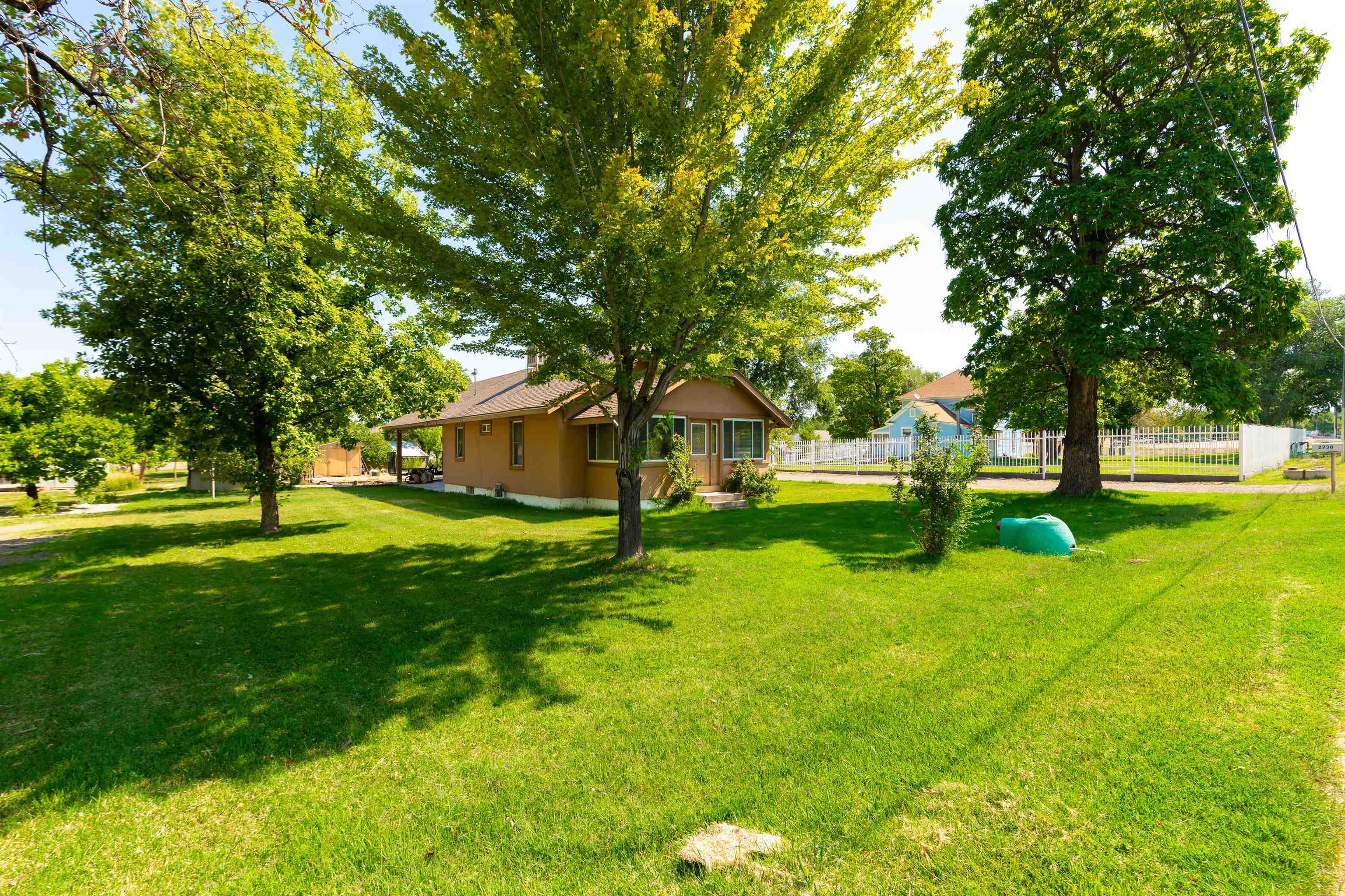 2738 Patterson Road Grand Junction, CO 81506 - Photo 4 of 34