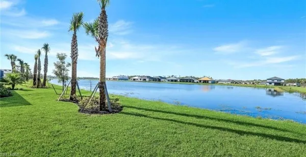 $4,000 | 19100 Hanley Boulevard, Estero, FL 33928