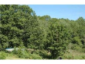 97 Lane Road Raymond, NH 03077 - Photo 3 of 5