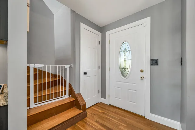 $689,900 | 4 Washington Street, Hudson, NH 03051