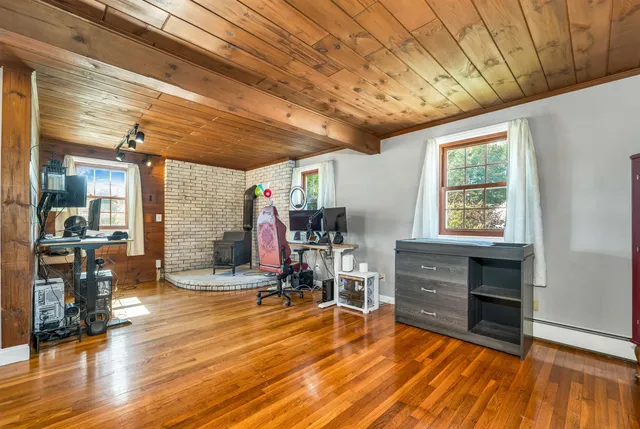 $689,900 | 4 Washington Street, Hudson, NH 03051