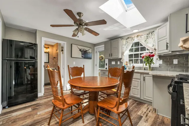 $689,900 | 4 Washington Street, Hudson, NH 03051