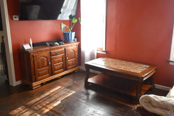 $152,500 | 507 Cherokee Street, Oskaloosa, KS 66066