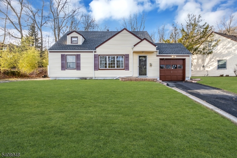 37 Schmitt Road West Orange, NJ 07052 - Photo 1 of 33