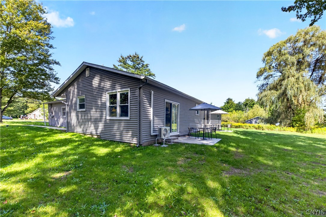 1134 County Rte 12 Schroeppel, NY 13132 - Photo 6 of 46 Gallery Image 6