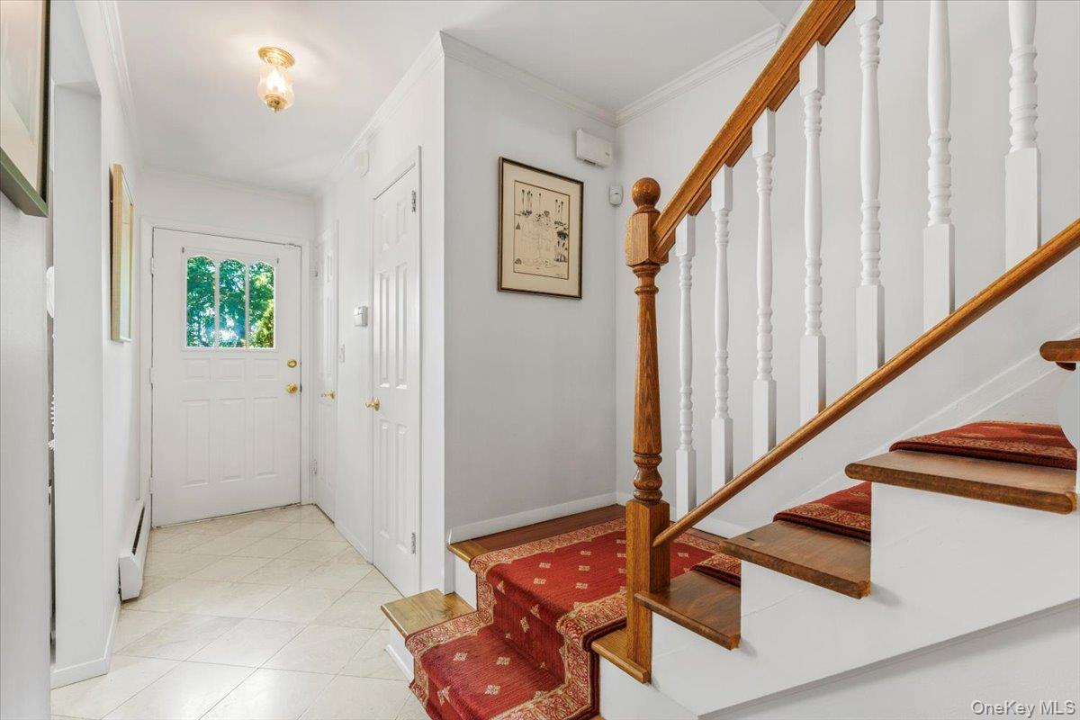 219 Tree Top Crescent Rye Brook, NY 10573 - Photo 2 of 18