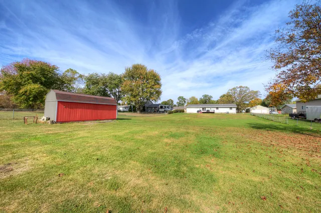 $365,000 | 59071 Annah Drive, New Hudson, MI 48165