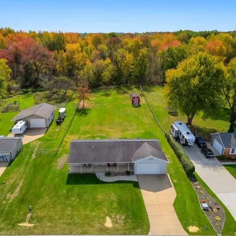$365,000 | 59071 Annah Drive, New Hudson, MI 48165