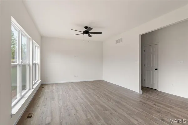 $435,993 | 212 Noser Drive, Florissant, MO 63031