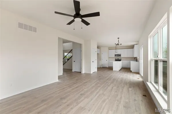 $435,993 | 212 Noser Drive, Florissant, MO 63031