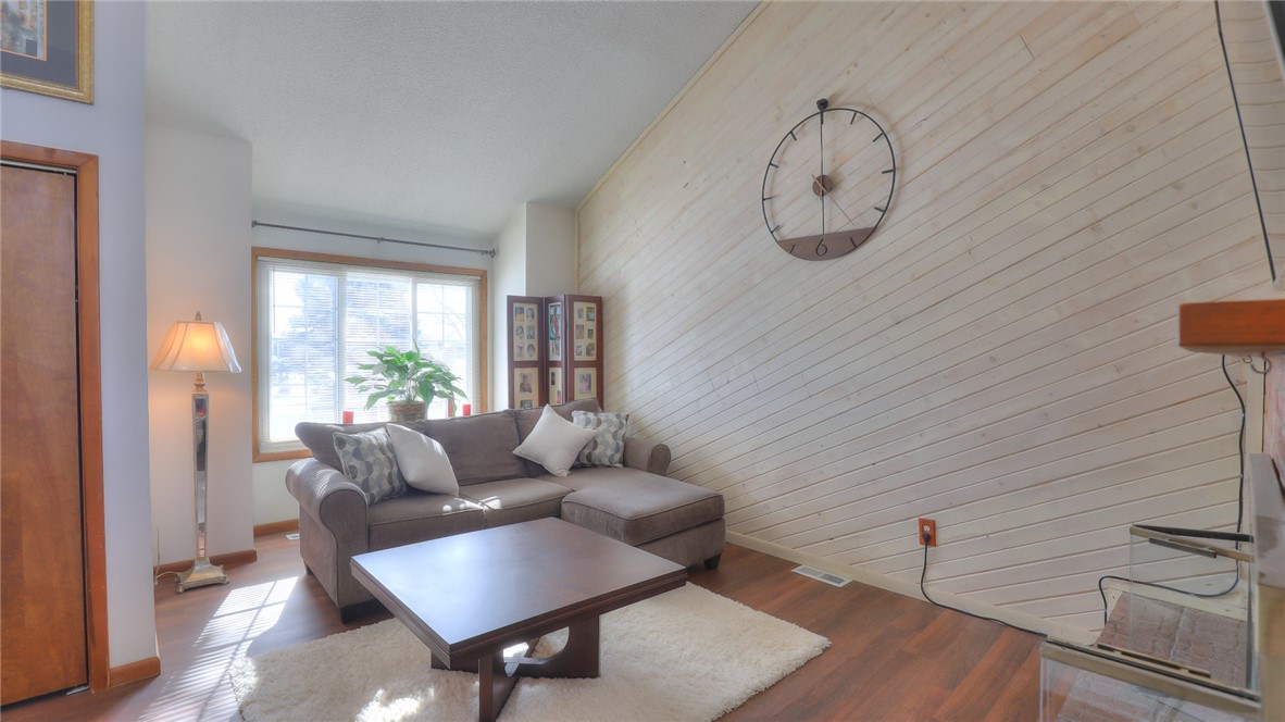 3541 Plover Drive Decatur, IL 62526 - Photo 7 of 26 Gallery Image 7