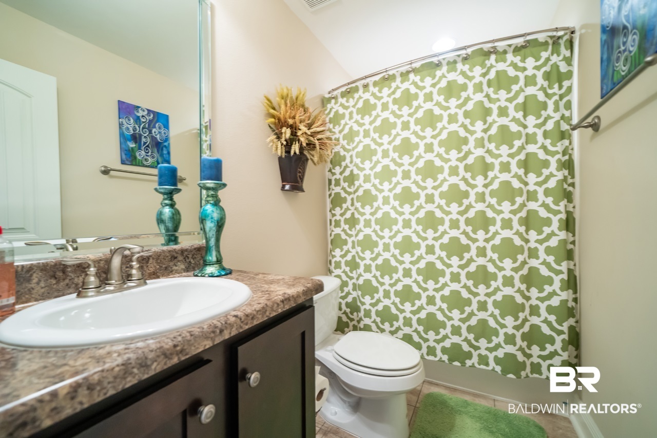 2029 Tammany Court Foley, AL 36535 - Photo 25 of 43 Guest Bathroom