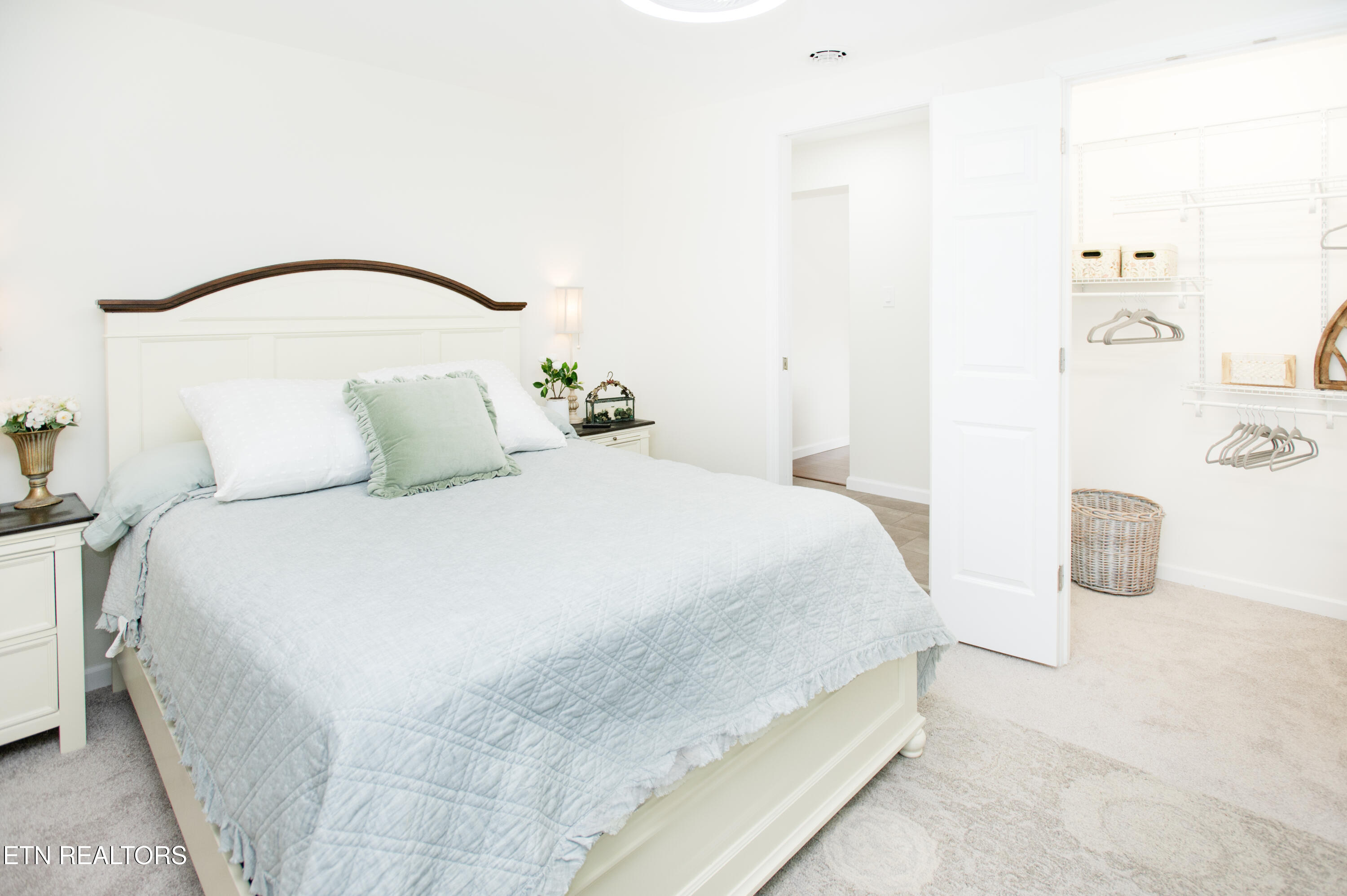 132 Pembroke Road Oak Ridge, TN 37830 - Photo 20 of 34 Primary