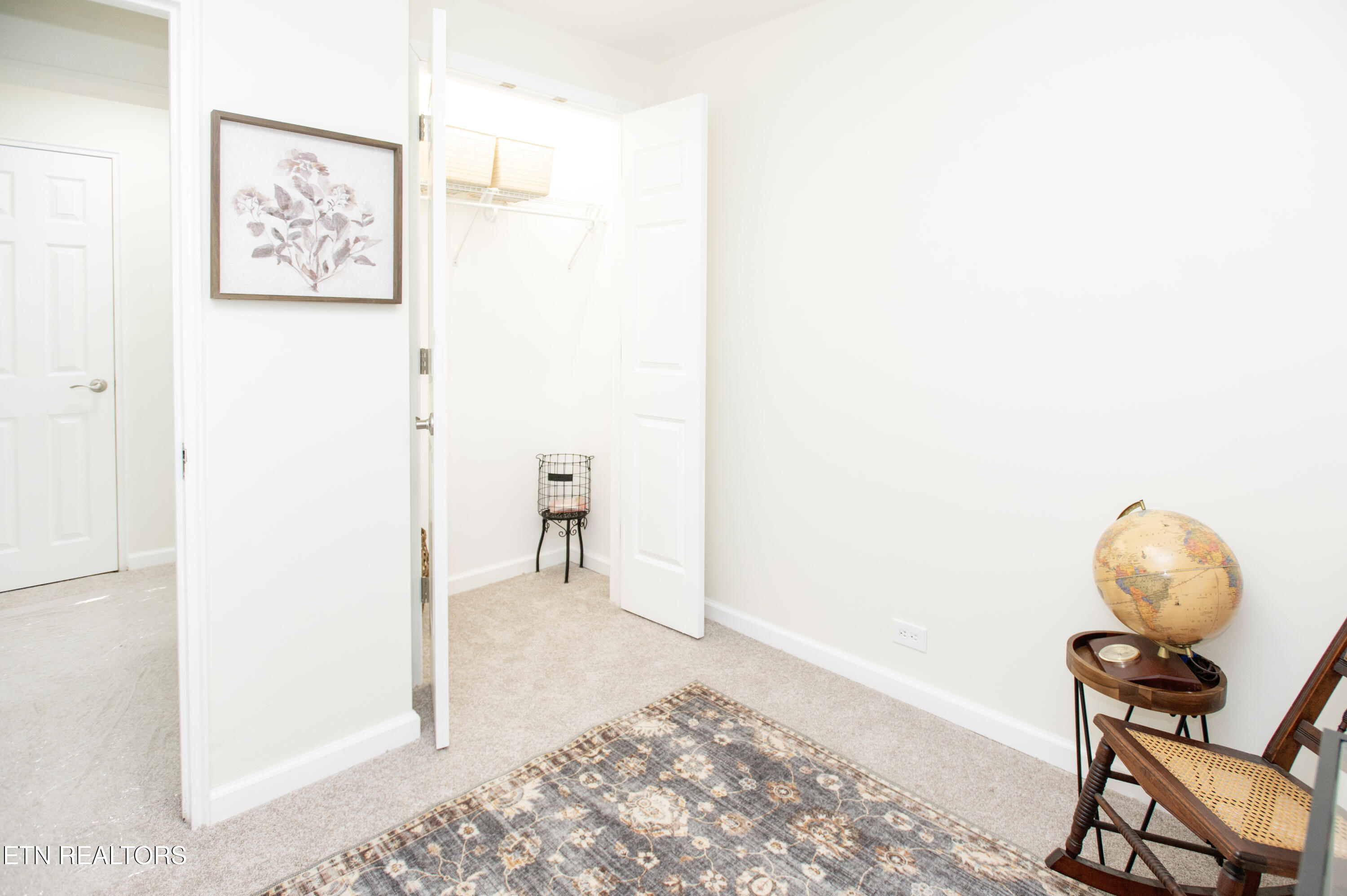 132 Pembroke Road Oak Ridge, TN 37830 - Photo 30 of 34 Bedroom 4