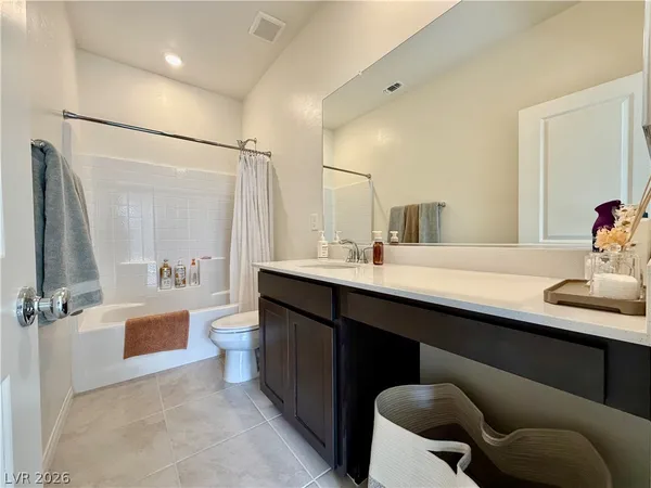 $3,500 | 11852 Black Canary Avenue, Las Vegas, NV 89138
