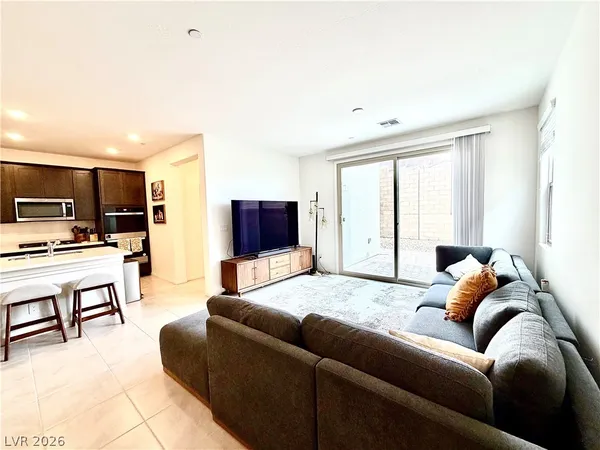 $3,500 | 11852 Black Canary Avenue, Las Vegas, NV 89138