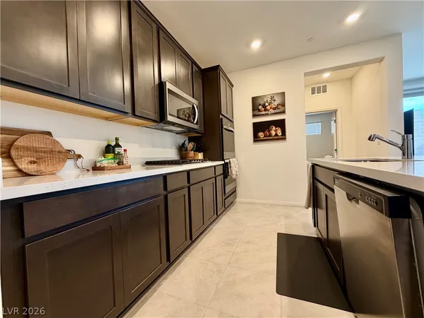 $3,500 | 11852 Black Canary Avenue, Las Vegas, NV 89138