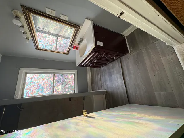 $1,400 | 246 Duane Avenue, Schenectady, NY 12307