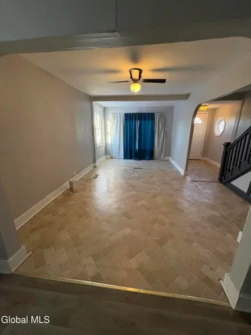 $1,400 | 246 Duane Avenue, Schenectady, NY 12307