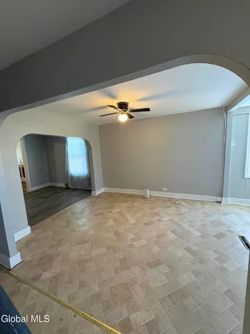 $1,400 | 246 Duane Avenue, Schenectady, NY 12307