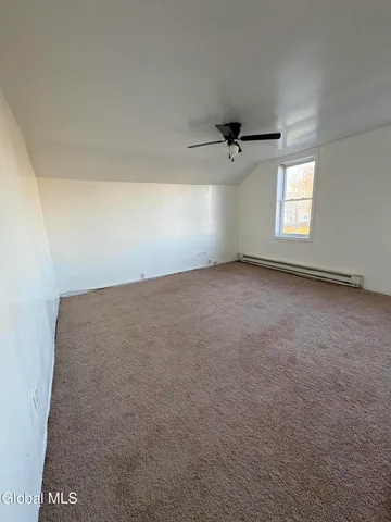 $1,400 | 246 Duane Avenue, Schenectady, NY 12307