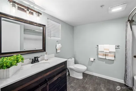 $375,000 | 805 Harrington Place Southeast, Unit 2143, Renton, WA 98058