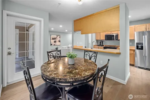$375,000 | 805 Harrington Place Southeast, Unit 2143, Renton, WA 98058