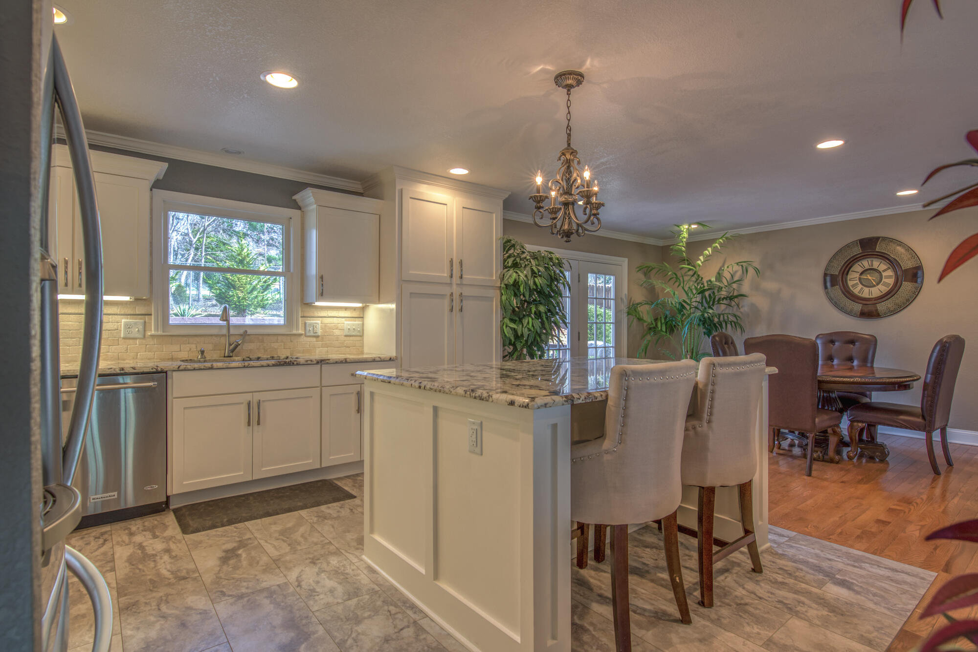 404 Gaffney Road Bristol, TN 37620 - Photo 5 of 47 161_4360_7 copy