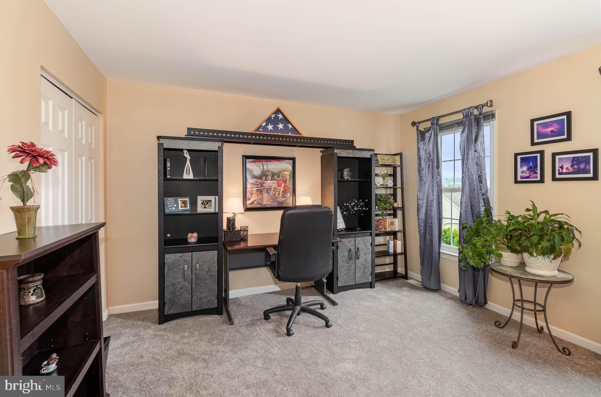 7070 Beaver Spring Road Harrisburg, PA 17111 - Photo 19 of 30 Loft currently used as an office