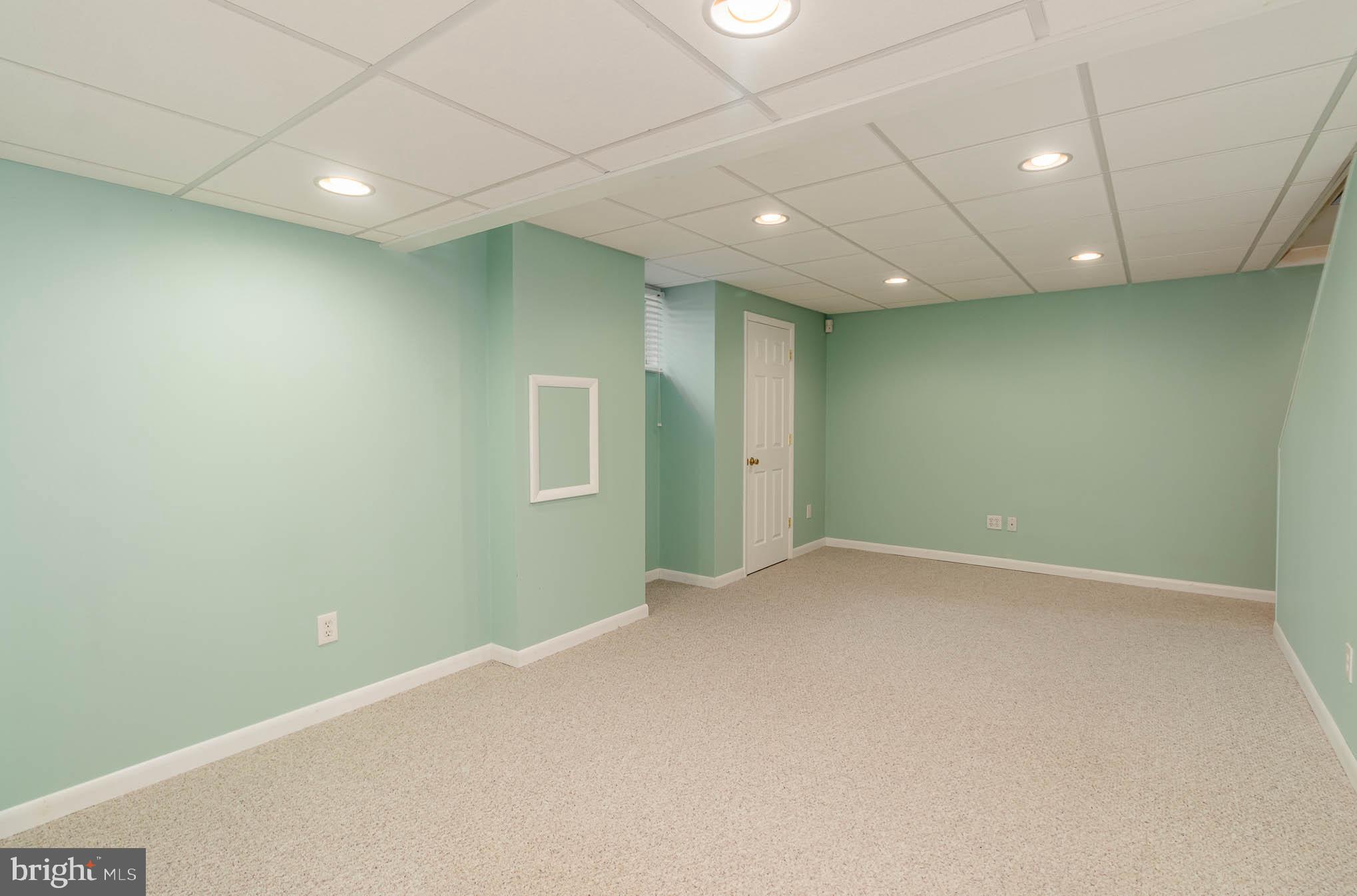 7070 Beaver Spring Road Harrisburg, PA 17111 - Photo 22 of 30 Finished lower level