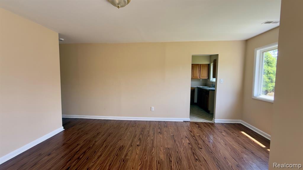 26742 Penn Street Inkster, MI 48141 - Photo 6 of 14